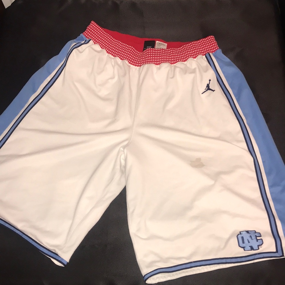 Jordan basketball shorts, North Carolina